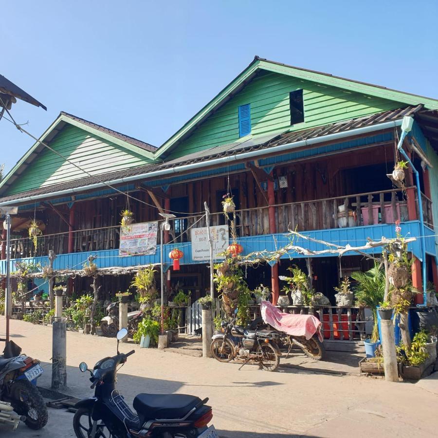 Seng Long Guesthouse Phumi Kaoh Rung Bagian luar foto